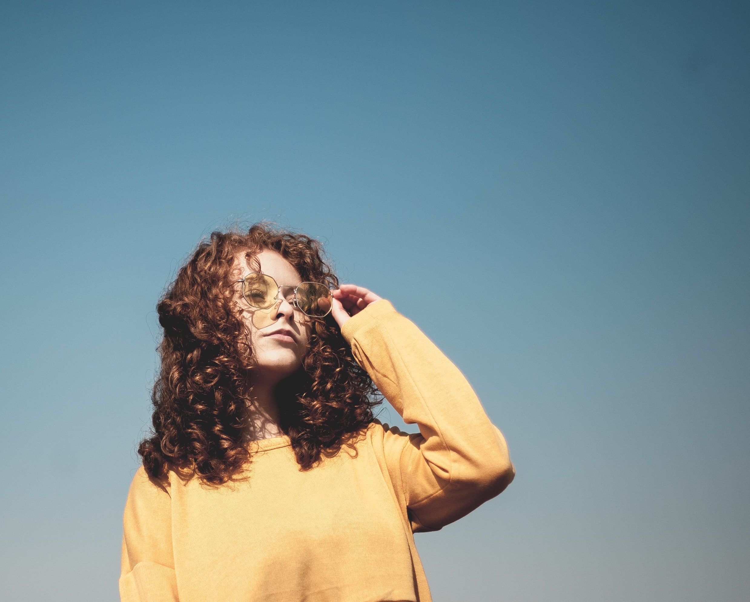 8 Things You Should Never Do to Curly Hair - curly girl life